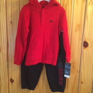 Quicksilver thermal hooded shirt & sweat pants set